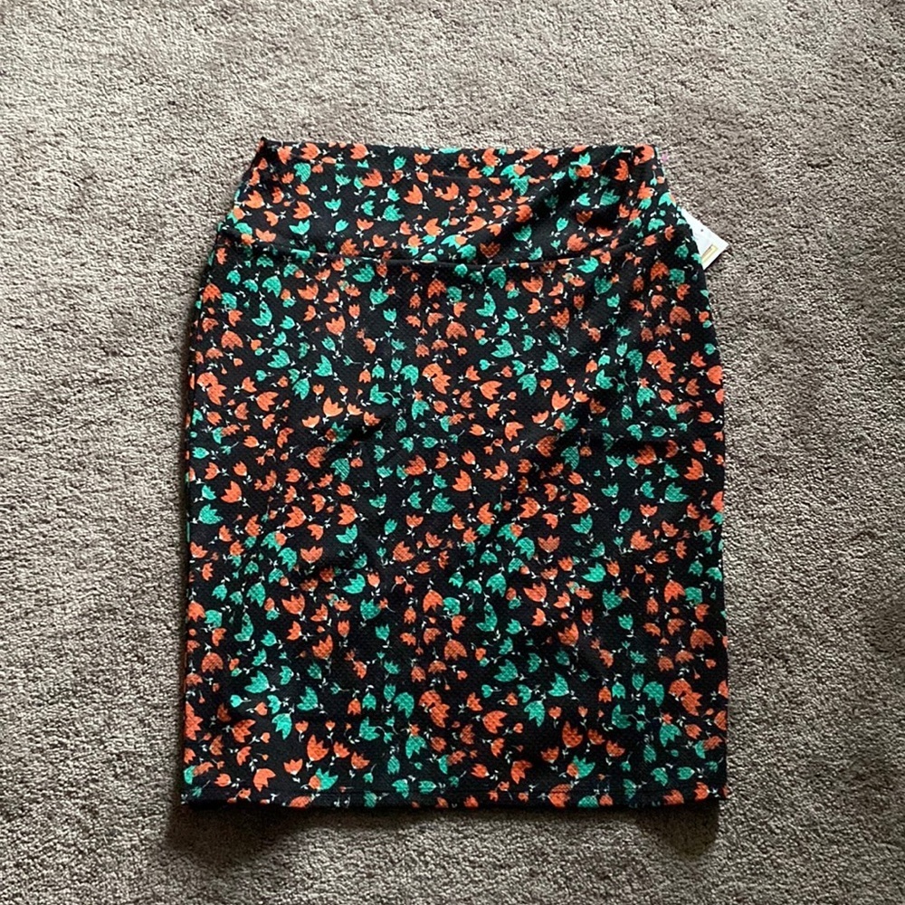 LuLaRoe Cassie Floral Print Stretch Pencil Skirt SIZE XL Stretch Multicolor
